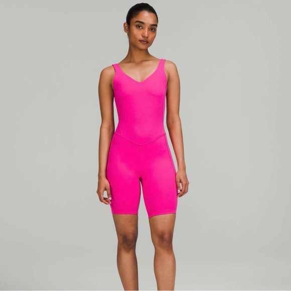 Lululemon Align onesie 8” Sonic Pink - Picture 1 of 9